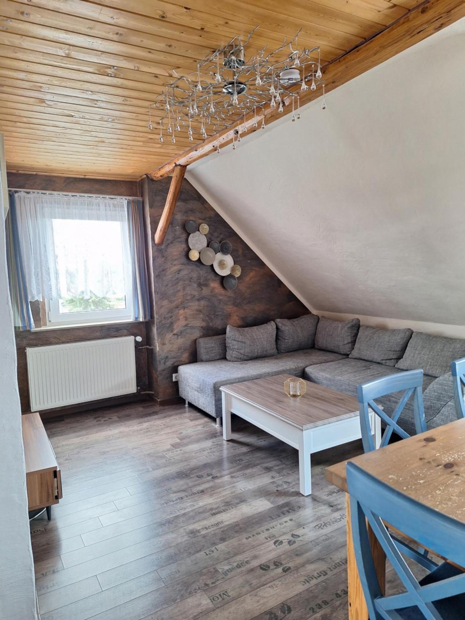 Gaststaette Und Pension Zur Schiene Merseburg Dış mekan fotoğraf